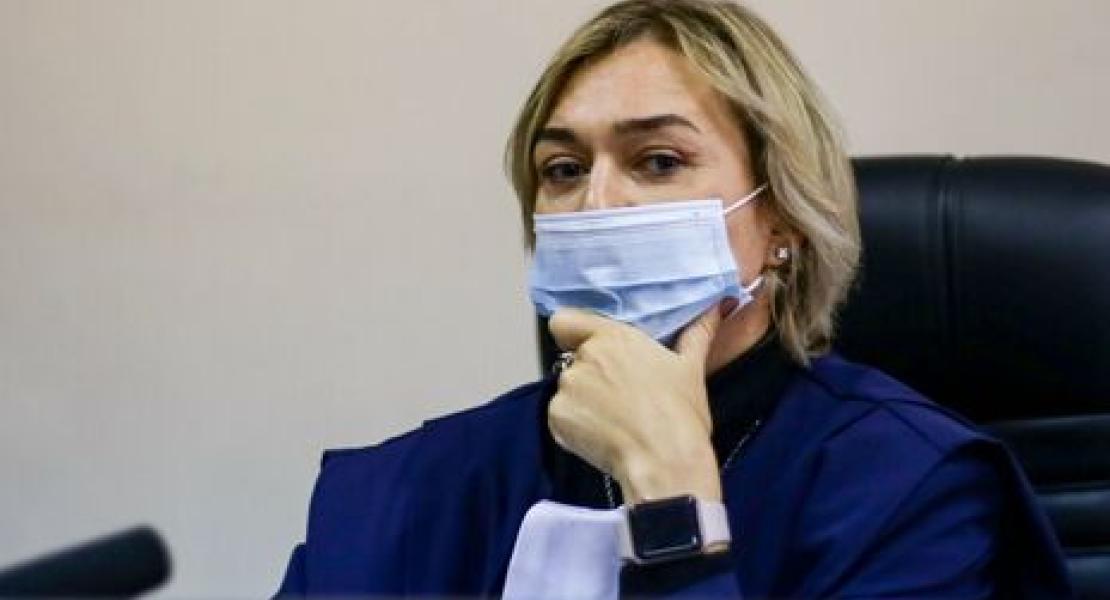 Съдийката е внесена заради „осъзнати действия, насочени към разрушаване на съдебната система на Украйна чрез нейната дискредитация и сриване на доверието към нея“.