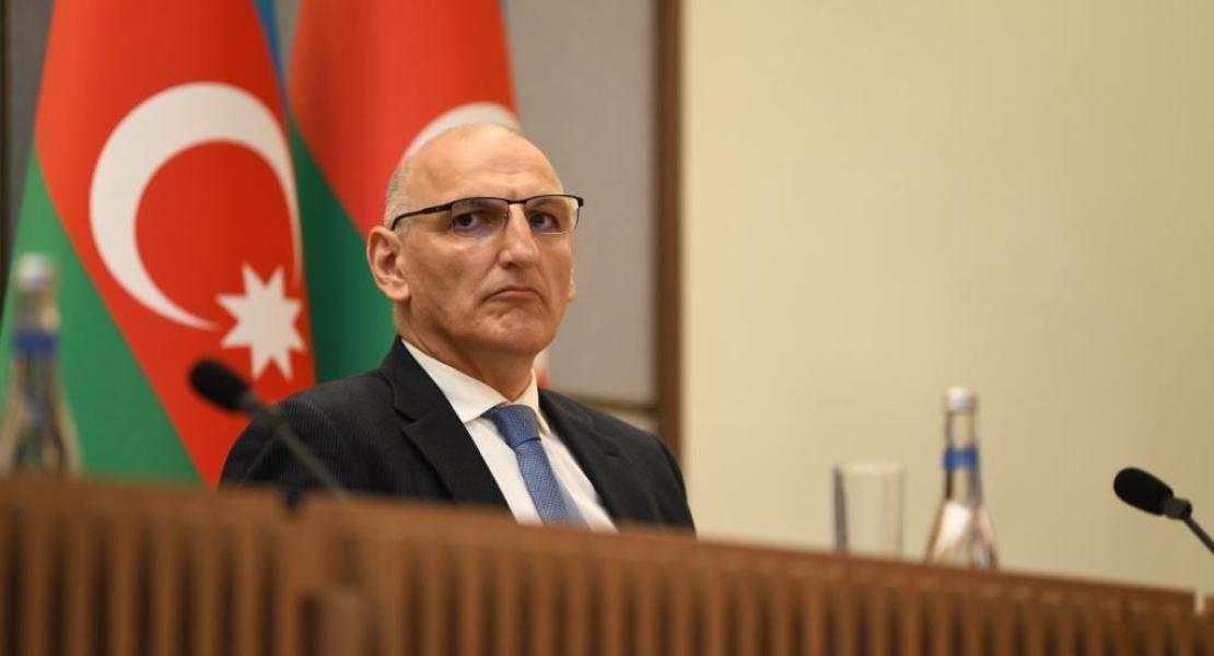 Пратеникът на президента на Азербайджан за специални поръчения посланик Елчин Амирбеков 